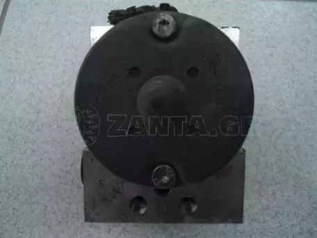 TOYA9909670 Toyota Yaris 1999-2005 | Μονάδα ABS 