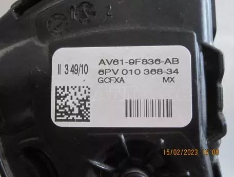 ΠΕΤΑΛΙ ΓΚΑΖΙΟΥ ΓΙΑ FORD C-MAX '10-'14 ΚΩΔΙΚΟΣ AV61-9F836-AB 