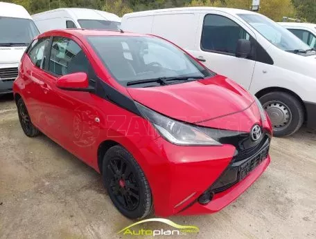 Toyota Aygo 2017 Full extra ! navi ! 