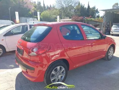 Peugeot 206 2010 plus ! 