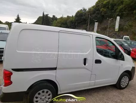 Nissan NV 200 ! Full extra  ! 2018 