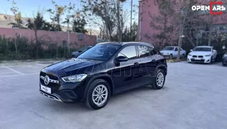 Mercedes-Benz GLA 180 2021 180d | ΚΑΙ ΜΕ ΔΟΣΕΙΣ ΧΩΡΙΣ ΤΡΑΠΕΖΑ 