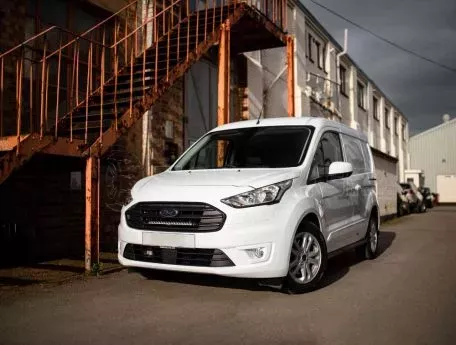 Σέτ τοποθέτησης γρίλιας για Ford Transit Connect (2018+) - Linear 18 Elite 12150 Lumens 