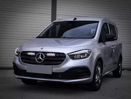 Σετ τοποθέτησης γρίλιας για Mercedes Citan (2022+) με St4 8272 Lumens 