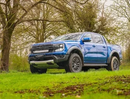 Σέτ τοποθέτησης γρίλιας για Ford Ranger Raptor (2023+) – Triple-R 16 Elite 18040 Lumens 