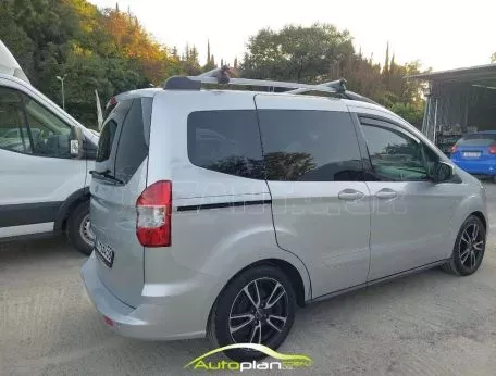 Ford Courier 2015 Ελληνικό  ! 