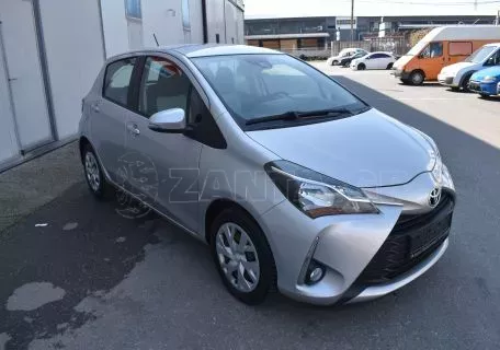 Toyota Yaris 2018 DYNAMIC NAVI 